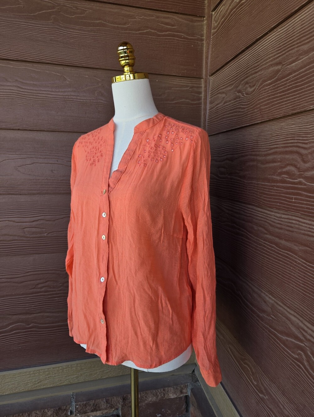 Nanette Lepore Coral Embroidered Button‑Down Blouse – Women’s Size Large - Picture 8 of 15